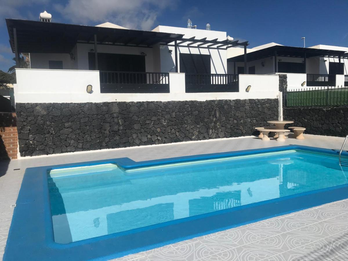 Villas Vistabella Puerto del Carmen  Eksteriør billede